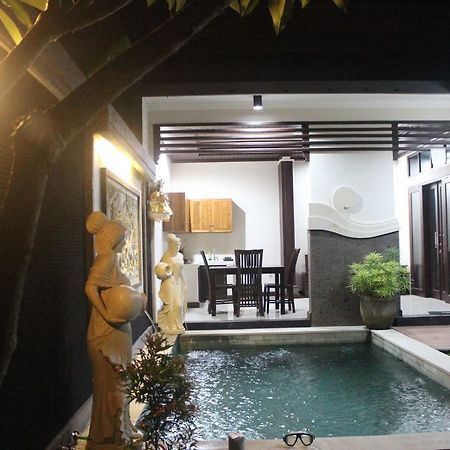 Alit Bali Villa Canggu Szoba fotó